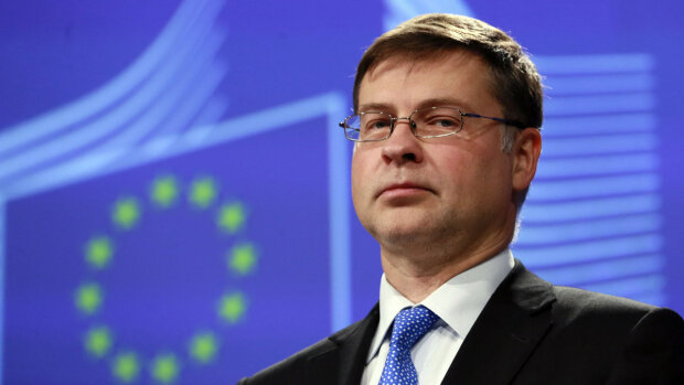 В Еврокомиссии оценили шансы Украины войти в ЕС: “Маловероятно…”