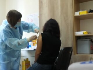 Вакцинація від коронавірусу