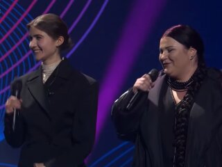 alyona alyona та Jerry Heil, кадр з відео