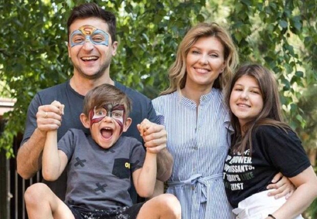 Владимир Зеленский с семьей, фото из соцсетей