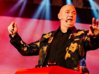 Фото Потапа