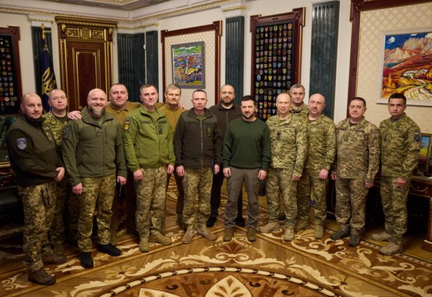 Владимир Зеленский и военное командование Украины, фото: Офис Президента
