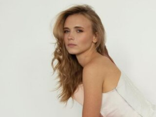 Фото Анни Кошмал