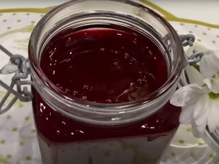 Брусничний сік