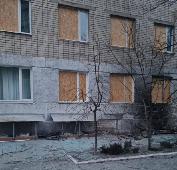 Обстріл пологового будинку в Херсоні