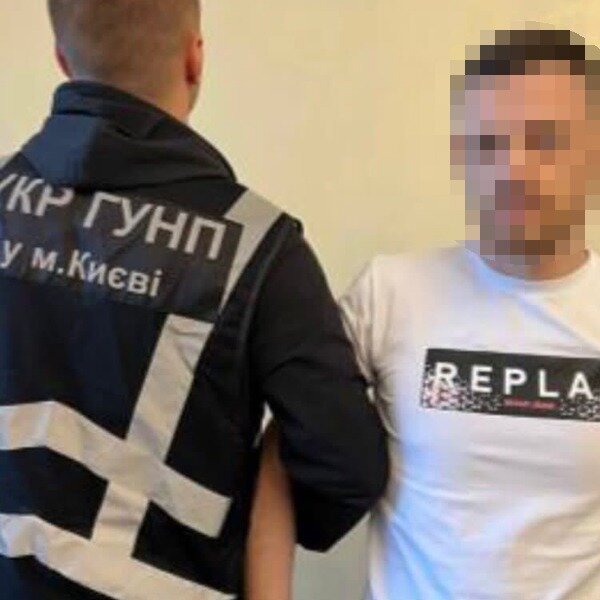 Затримання іноземця за збут наркотиків у Києві