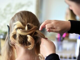 Волосся, зачіска, кадр з відео