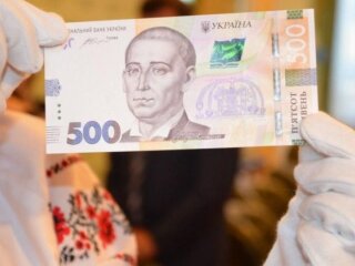 Деньги, фото из свободных источников