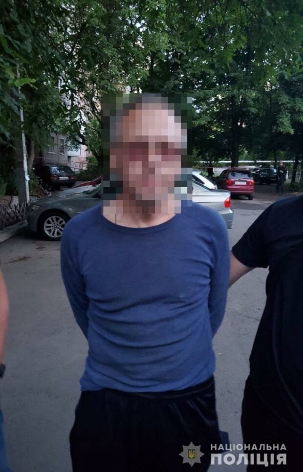 Фото с места преступления в Днепре