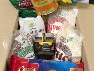 Гуманитарная помощь, фото из свободных источников