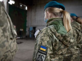 Жінки у ЗСУ, фото з вільних джерел