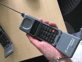 Телефон, изображение из свободных источников