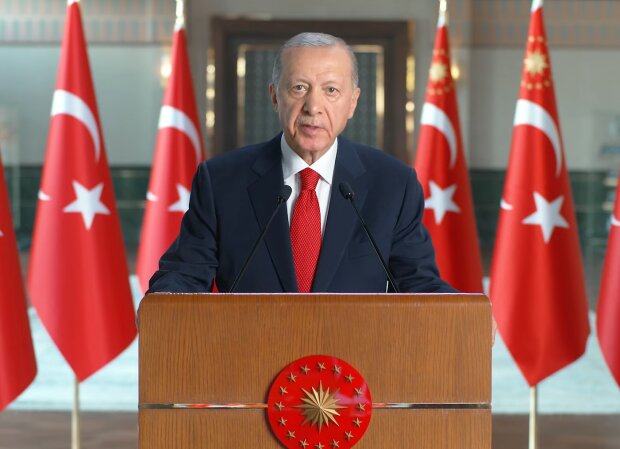 Президент Туреччини Реджеп Тайіп Ердоган, кадр із звернення