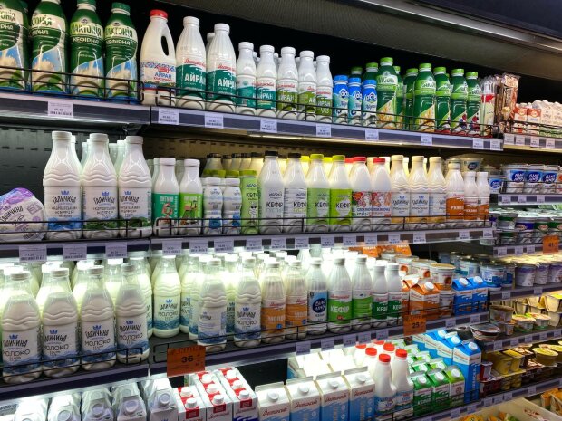 Супермаркет, молочка, фото: uafinance.net