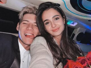 Фото Анны Тринчер и Александра Волошина