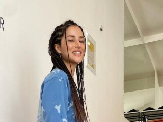 Фото Златы Огневич