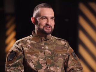 Військовий "Азова" Святослав Сірий, кадр з інтерв'ю
