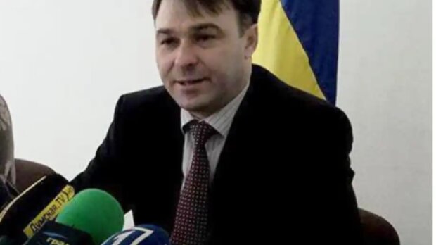 Александр Буряченко