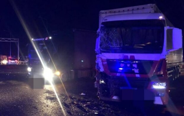 ДТП на трасі Київ-Чоп