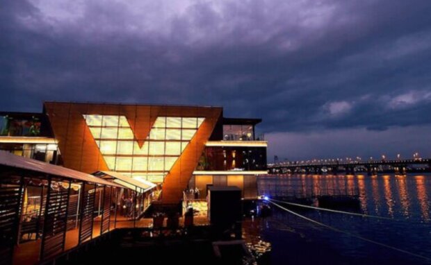 Ресторан "Веранда на Дніпрі", фото із соцмереж