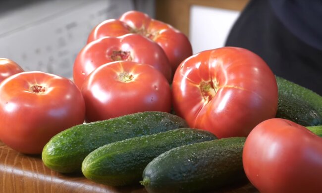 Цены на помидоры и огурцы в Украине