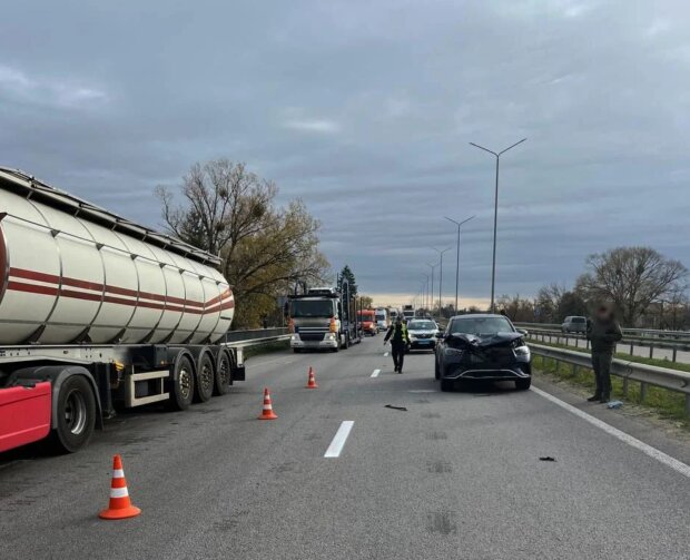 ДТП на Житомирской трассе, фото: Нацполиция