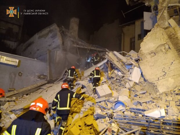 Обвал дома во Львове