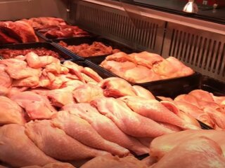 Курятина, м'ясо, фото з вільних джерел