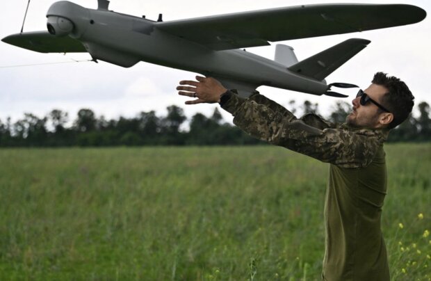 Український дрон, фото з вільних джерел