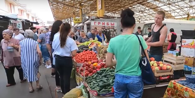 Цены на огурцы и помидоры в Украине