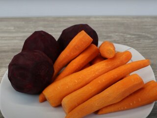 Морква та буряк